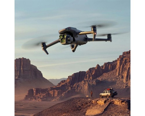 Квадрокоптер DJI Mavic 3 Pro (с пультом DJI RC) Квадрокоптер DJI Mavic 3 Pro (с пультом DJI RC)